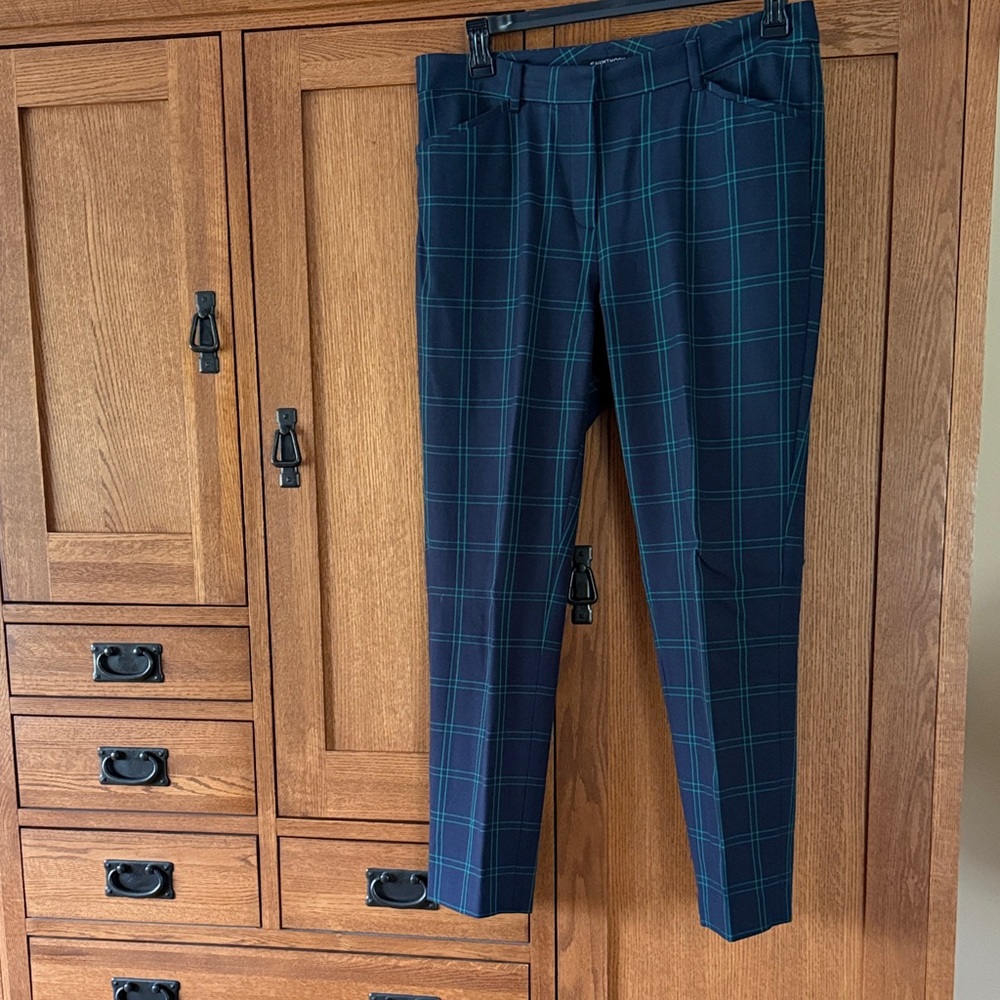 41 Hawthorn Woman’s  Blue Plaid Dress Pants